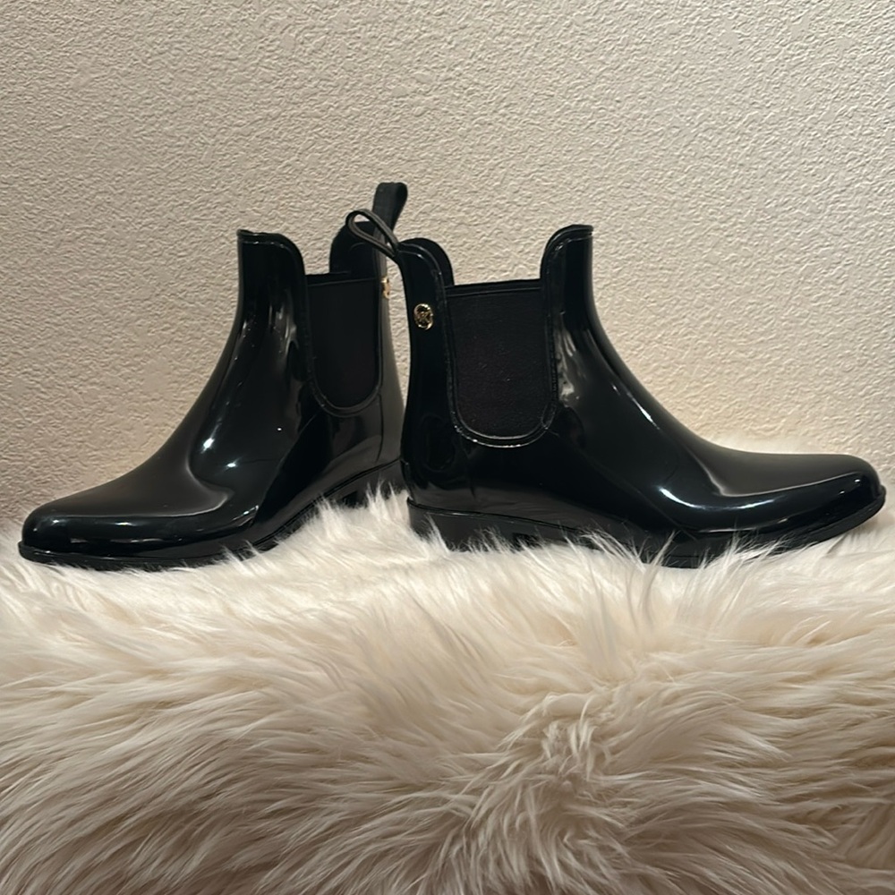 Michael Kors Women’s Black Patent Leather Ankle Rain Boot
